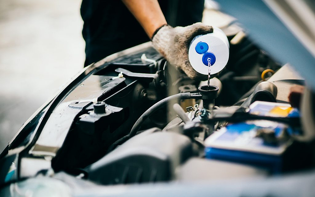 Hà Nội nóng bức: Mẹo bảo vệ xe ô tô khỏi cháy nổ vì nhiệt độ cao 5 camoto4 1