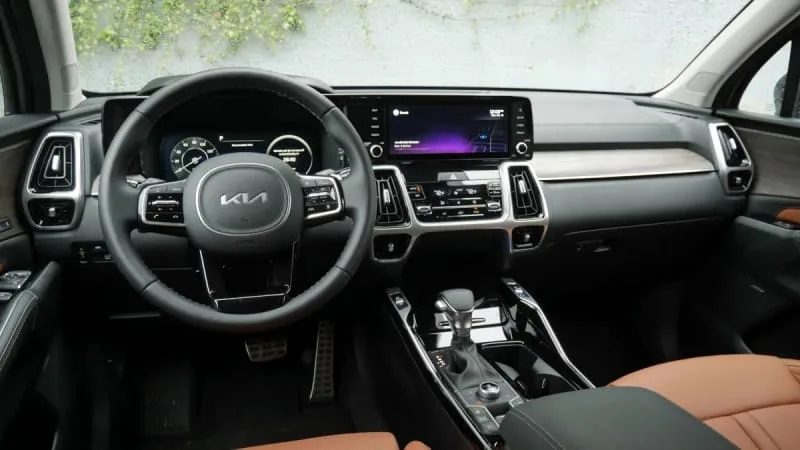 nội thất kia sorento 2023