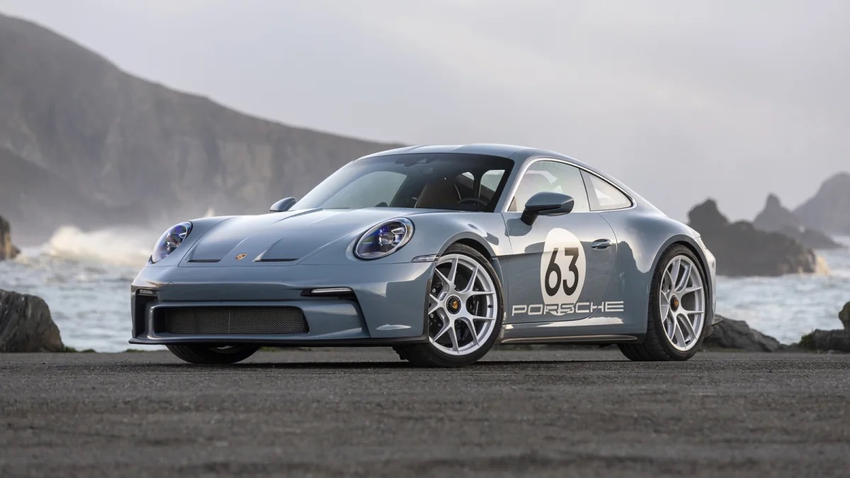 PORSCHE 911 S/T