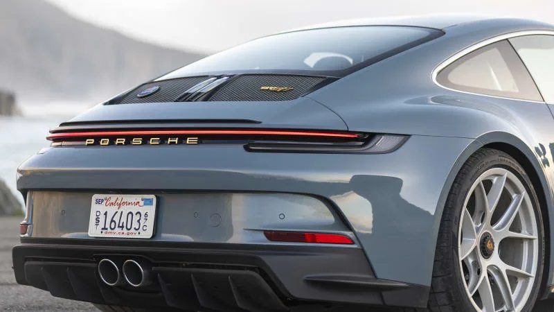 Porsche 911 S/T