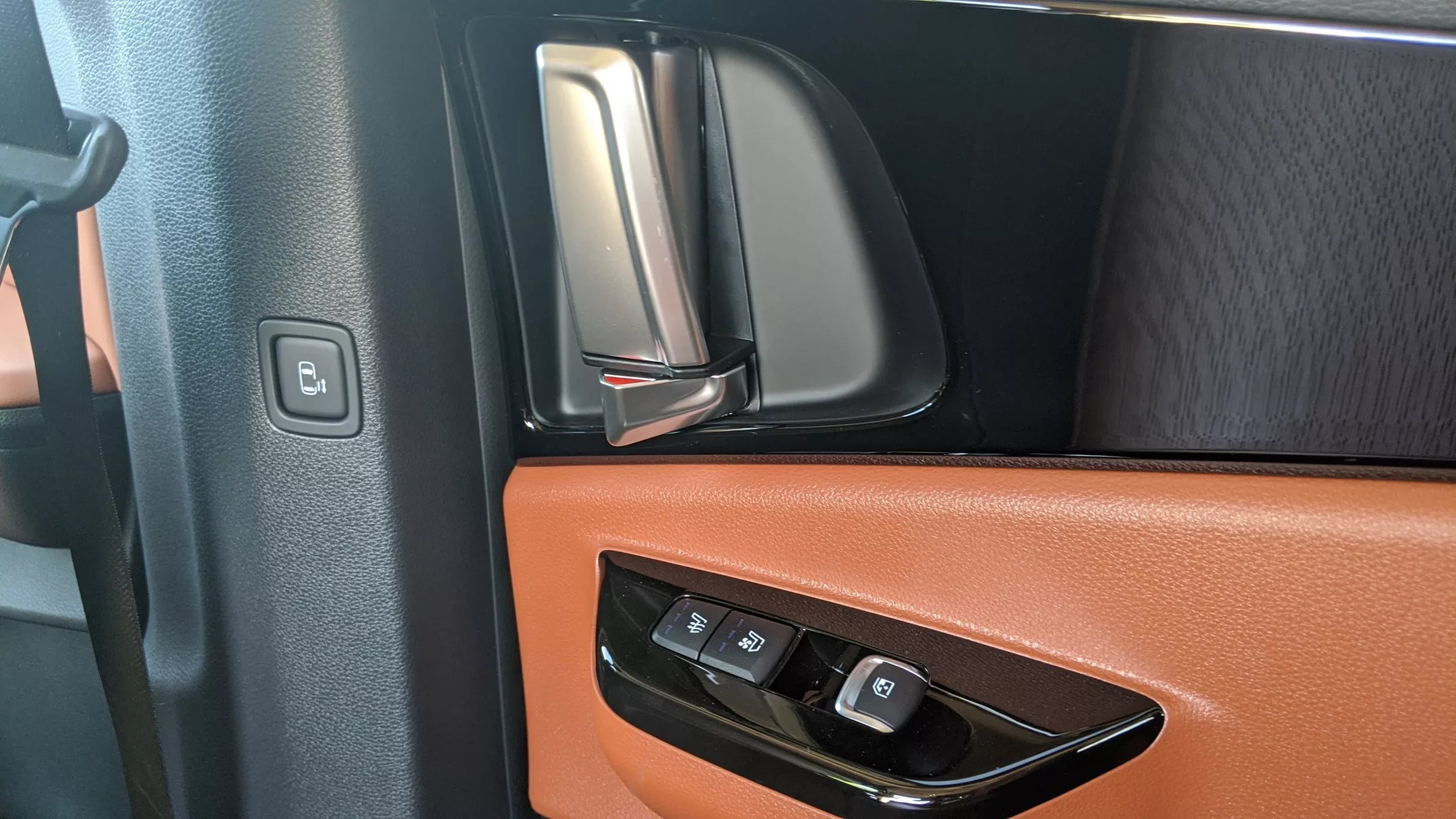 Review Kia Carnival 2024: Một chiếc Minivan dành cho chuyến đi chơi xa 11 Nội thất Kia Carnival 2024