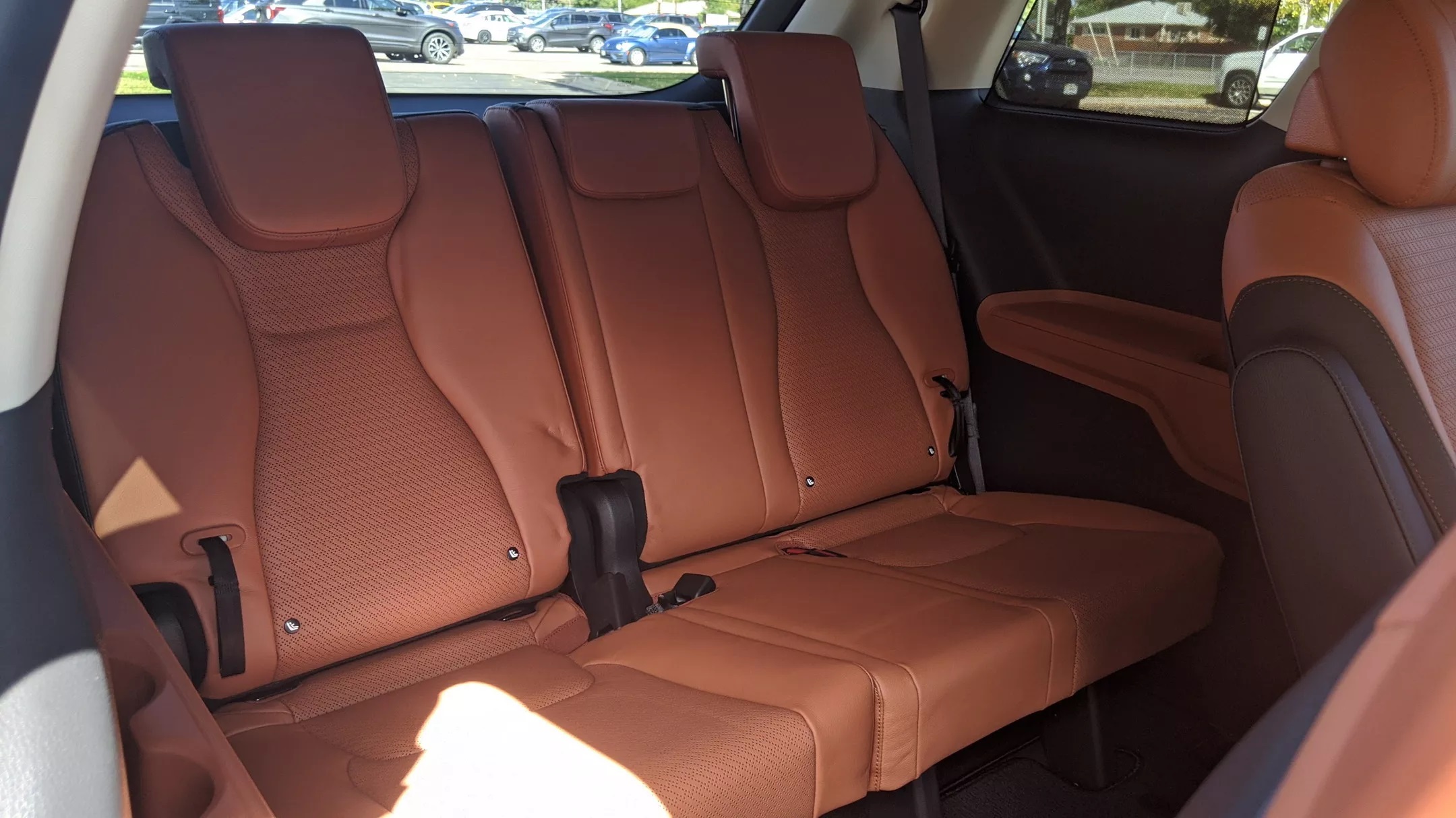 Review Kia Carnival 2024: Một chiếc Minivan dành cho chuyến đi chơi xa 13 Nội thất Kia Carnival 2024