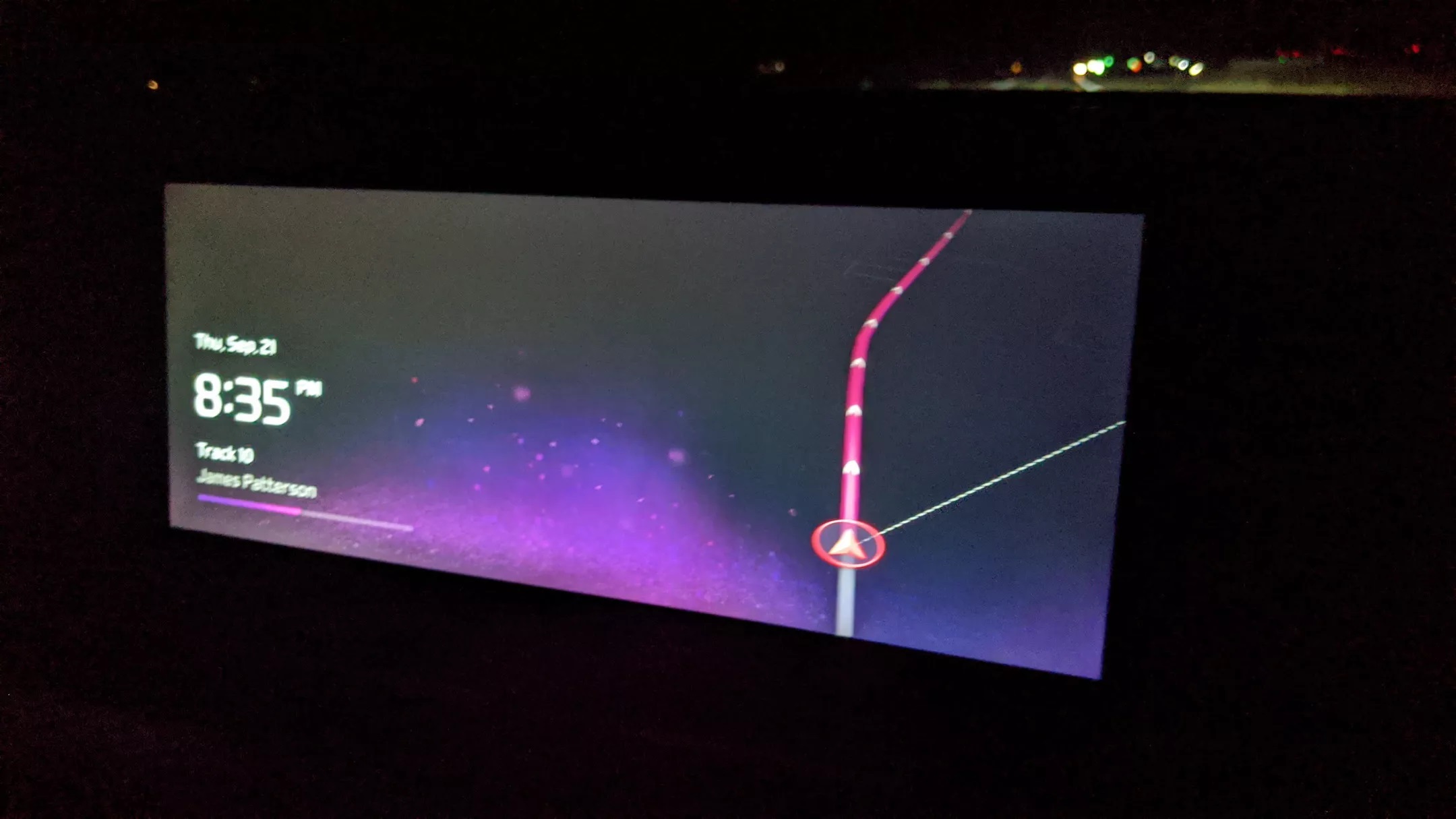 Review Kia Carnival 2024: Một chiếc Minivan dành cho chuyến đi chơi xa 21 Hệ thống giải trí Kia Carnival 2024