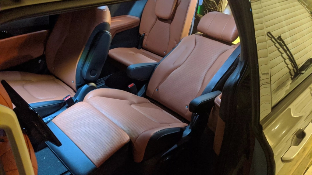 Review Kia Carnival 2024: Một chiếc Minivan dành cho chuyến đi chơi xa 28 Hàng ghế thứ 2 Kia Carnival 2024