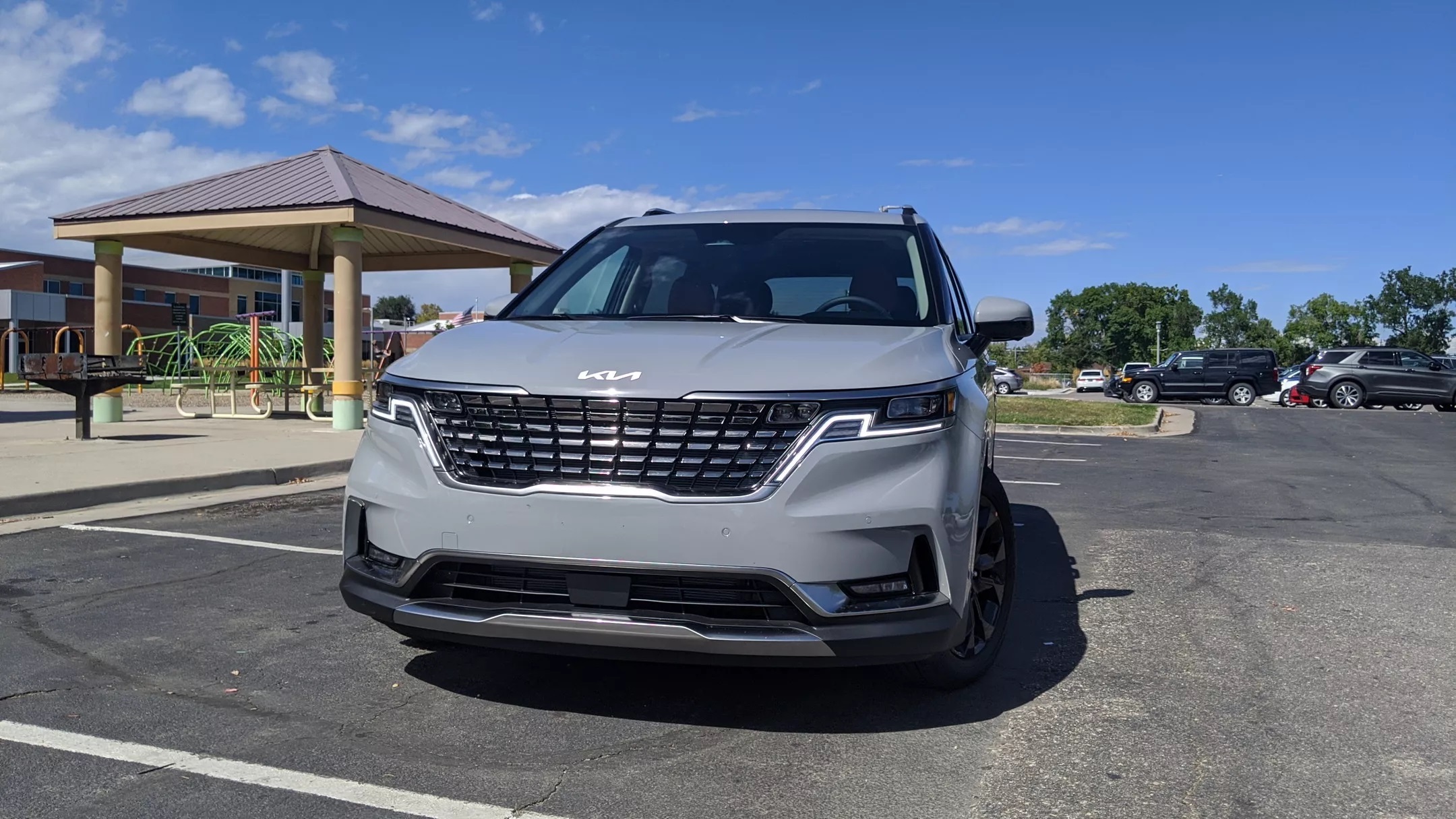 Review Kia Carnival 2024: Một chiếc Minivan dành cho chuyến đi chơi xa 5 cam xe tra gop ha noi4