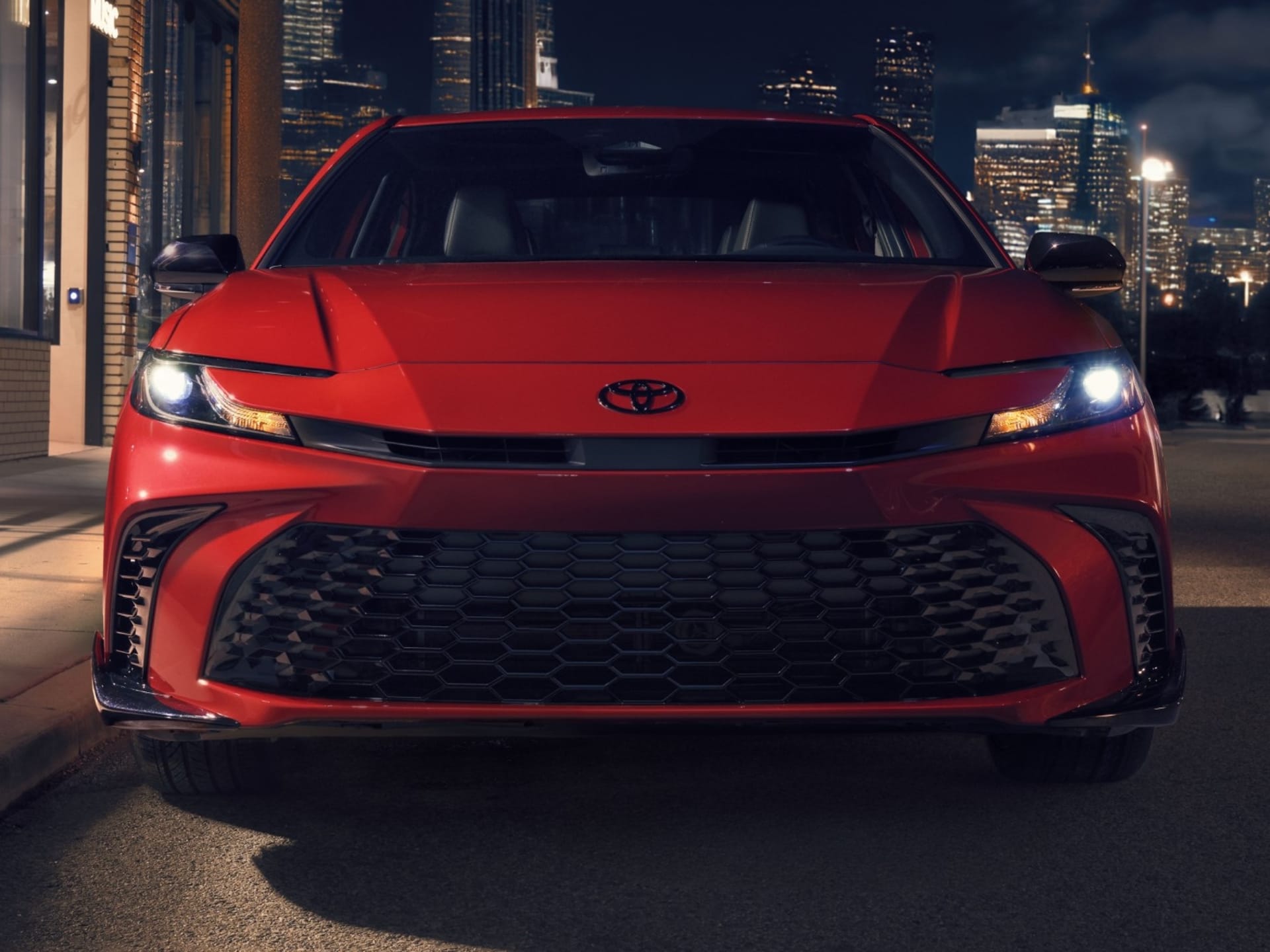 Toyota Camry 2025: Có Đáng Giá 28.700 USD 1 Toyota Camry 2025