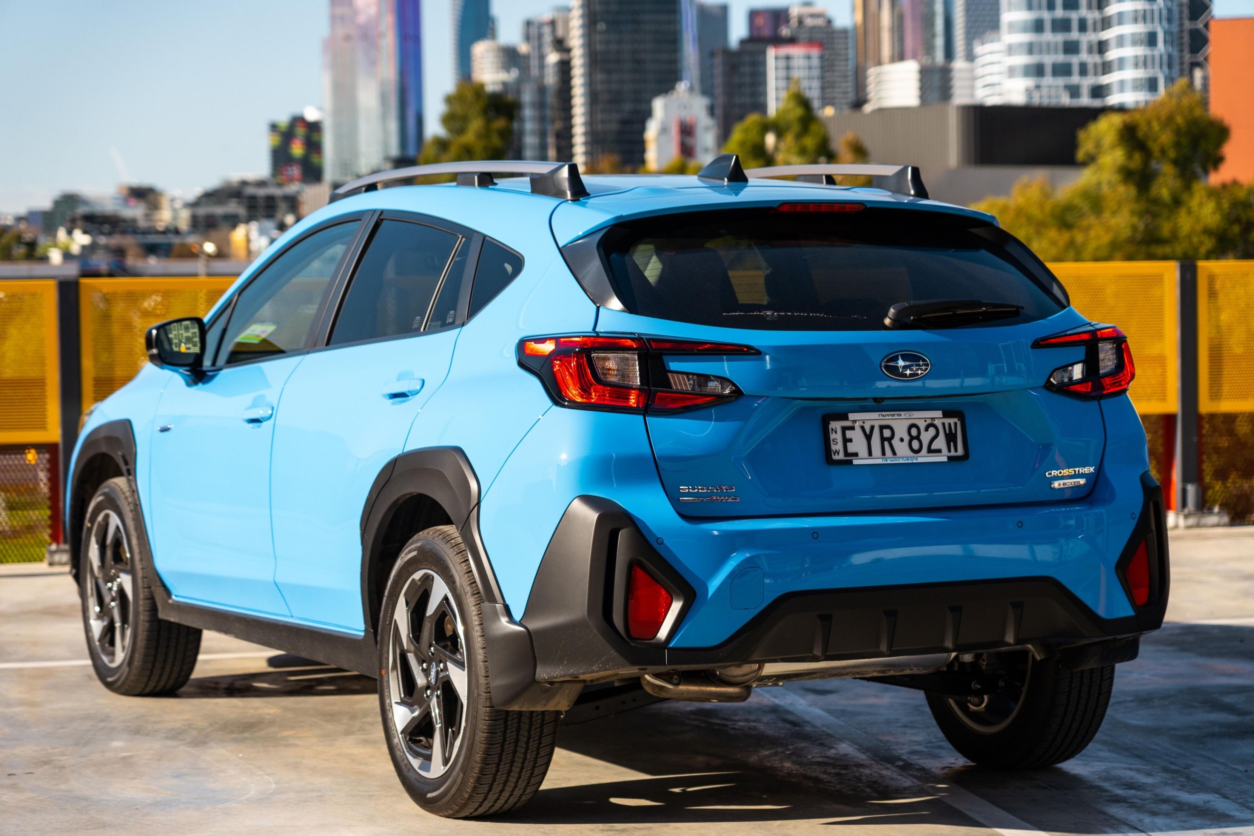So sánh Honda HR-V e:HEV 2025 và Subaru Crosstrek Hybrid 2025 2 Honda HR-V e:HEV 2025 và Subaru Crosstrek Hybrid 2025