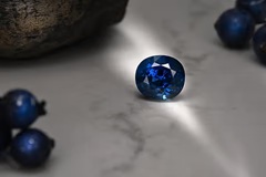 Cách Nhận Biết Sapphire Thật: Hướng Dẫn Toàn Diện