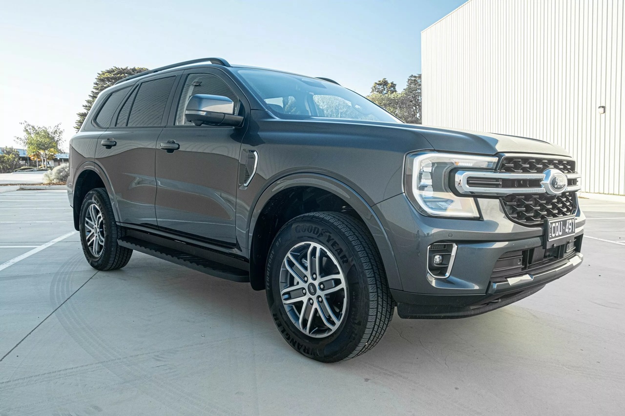 Đánh giá Ford Everest 2025: Chiếc SUV phát triển từ Ranger 9 Ford Everest 2025