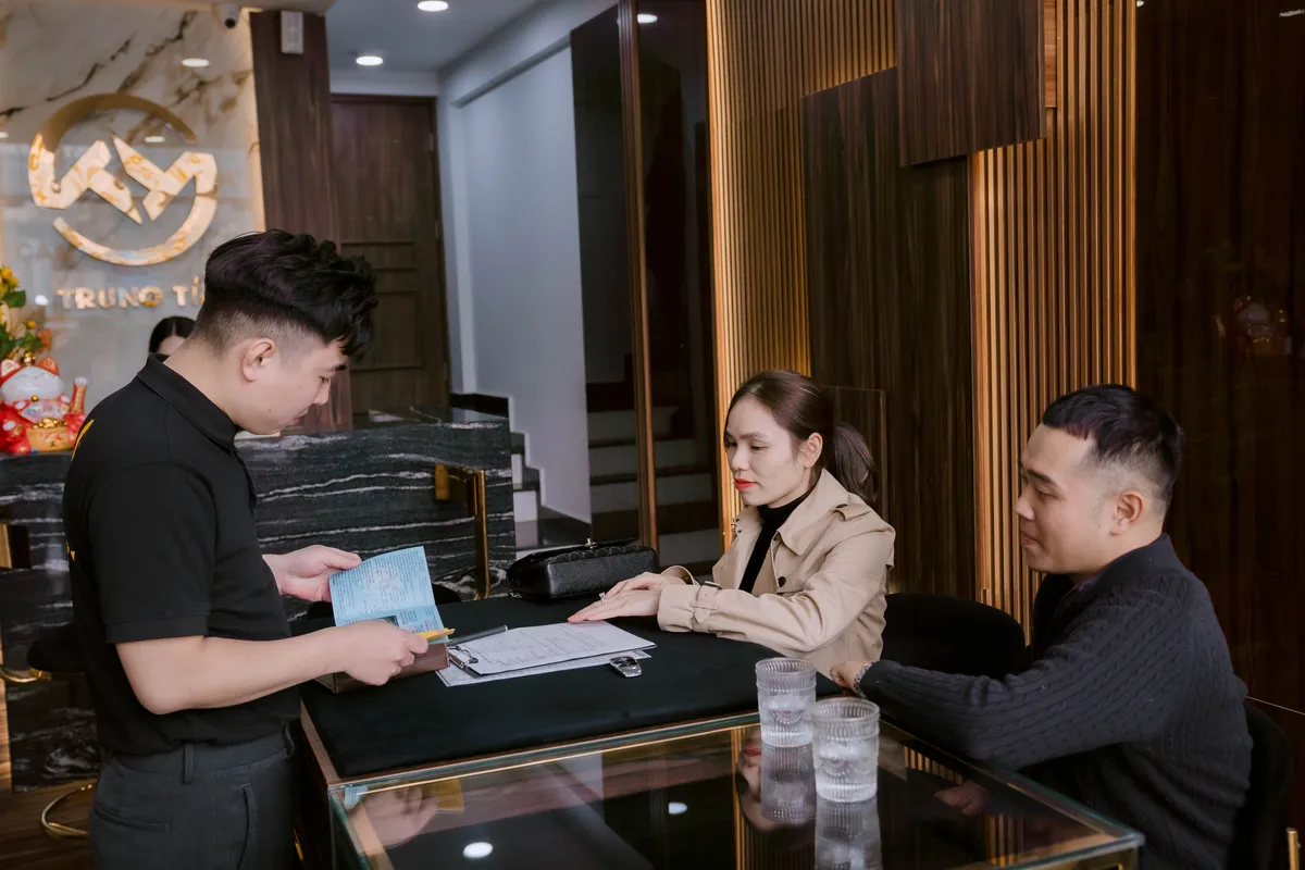 Cầm ô tô có mất quyền sở hữu không – Tư vấn giấy tờ khi cầm ô tô tại Trung Tín 58 Văn Cao Hà Nội