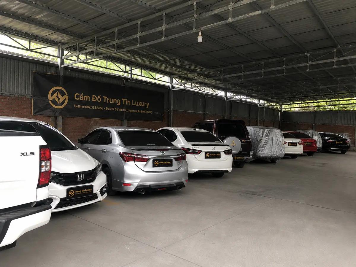xe đang được lưu giữ tại kho Trung Tín
